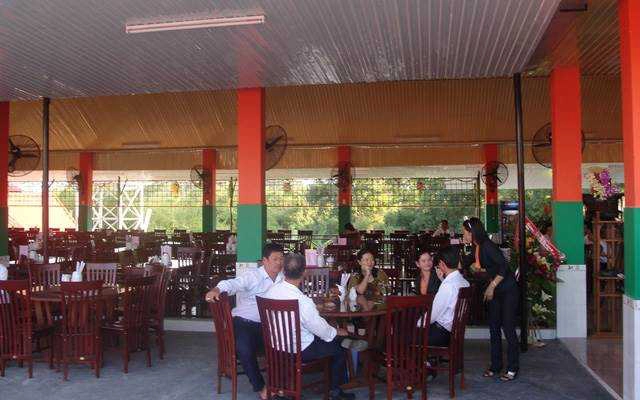 Quán Ăn Trạm Dừng Chân Phương Trang