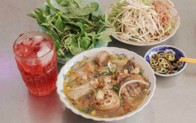 Quán Ăn Trinh - Bún Giò & Bánh Bèo