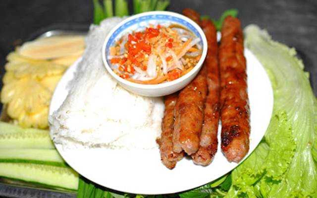 Quán Ăn Trường Che - Nem Nướng