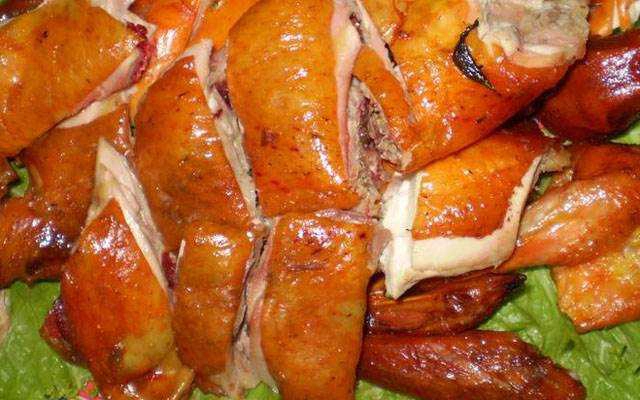 Quán Ăn Trường Sơn - Gà Ta Nướng