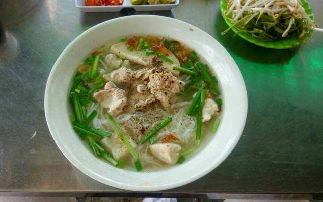 Quán Ăn Tuyết Mai - Hủ Tiếu & Bánh Canh