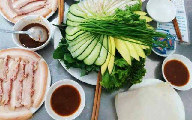 Quán Ăn Vị Xưa - Bánh Tráng Cuốn Thịt Heo