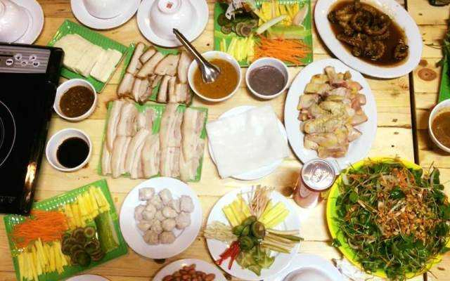 Quán Ăn Vietfood - Lẩu Hải Sản & Bánh Tráng Cuốn