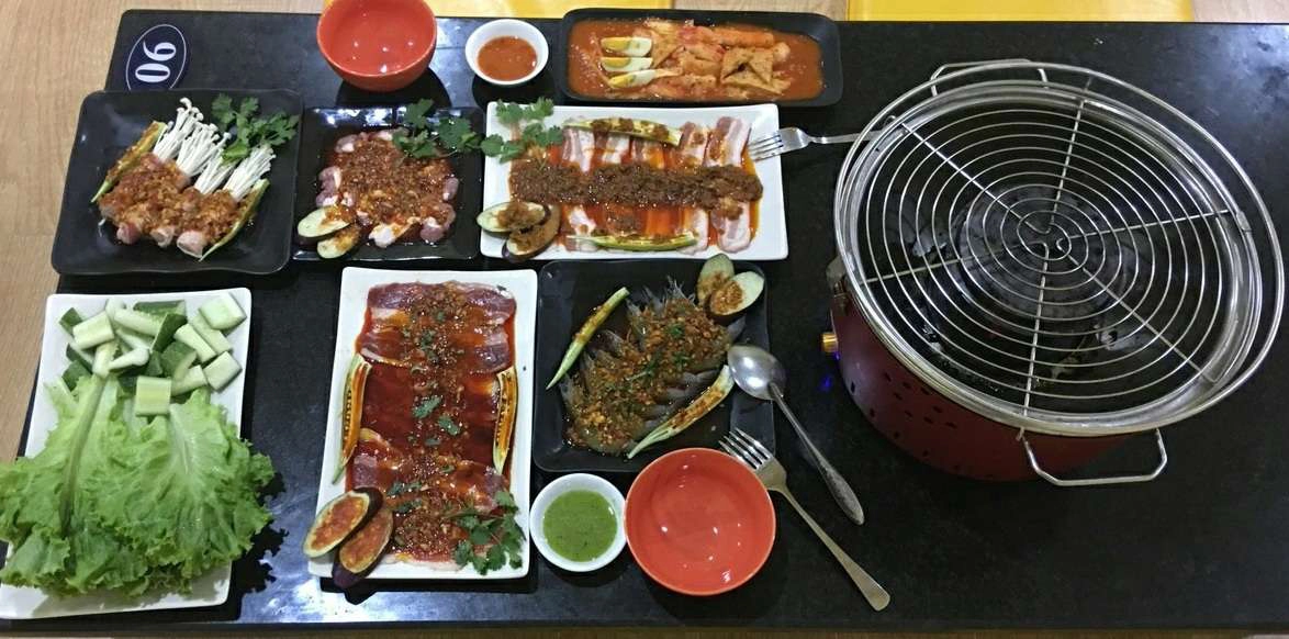 Quán Ăn Yuna BBQ - Xiên Que - Lẩu & Nướng