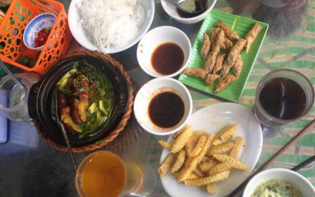 Quán Ăn Quán Bà Ngọ - Bún, Miến & Bánh Đa