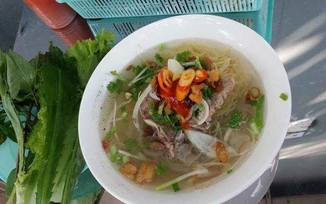 Quán Ăn Quán Bà Út - Hủ Tiếu Bình Dân
