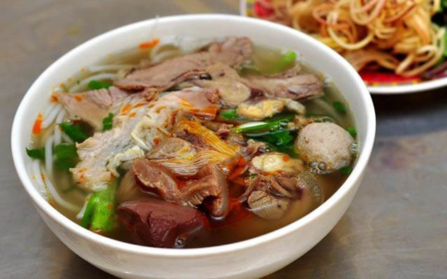 Quán Ăn Quán Bún Bò 93 - Linh Trung