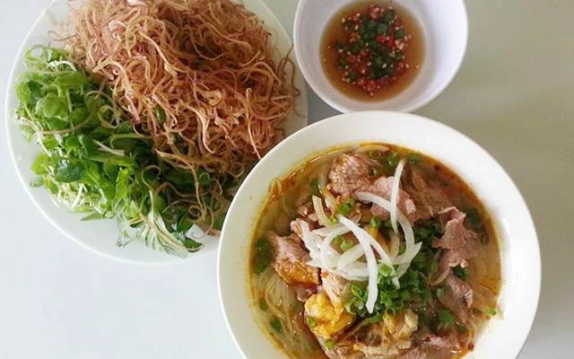 Quán Ăn Quán Bún Bò Hương