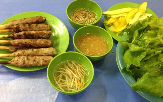Quán Ăn Quán Bún Bò, Nem Lụi Huế