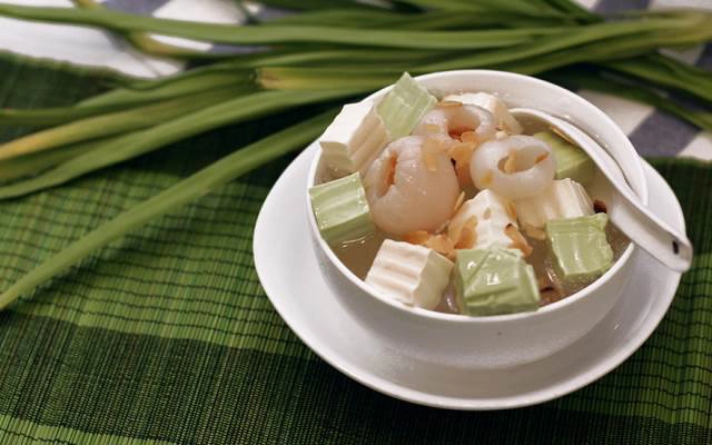 Quán Ăn Thi Thi Chè - Tôn Đản