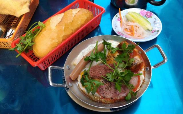 Quán Ăn Quán Cô Hà - Bánh Mì Ốp La