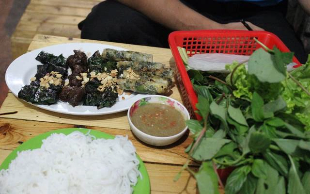 Quán Ăn Quán Cô Tuý 2 - Bánh Khoái & Bò Lá Lốt