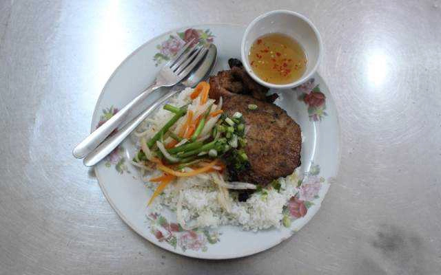 Quán Cơm Bếp Vương - Coffee & Cơm Văn Phòng