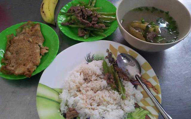 Quán Cơm Cơm Hòa Ký - Cơ Sở Quyền