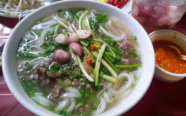 Quán Ăn Quán Đạt - Phở & Xương Má Hàm