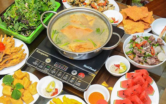 Quán Ăn Quán Đèn Lồng - Các Món Lẩu