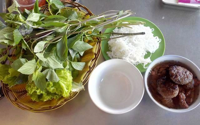 Quán Ăn Quán Đồng Xuân - Bún Chả Hà Nội