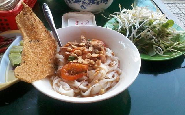 Quán Ăn Quán Đức - Bún Chả Cá Đà Nẵng