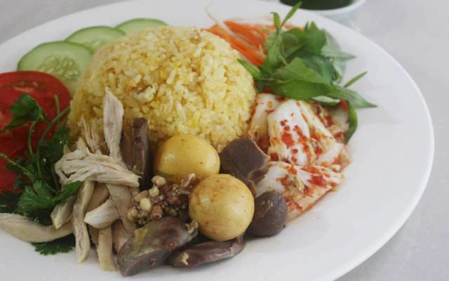 Quán Ăn Quán Gà Phú Yên - Hương Vị Miền Trung