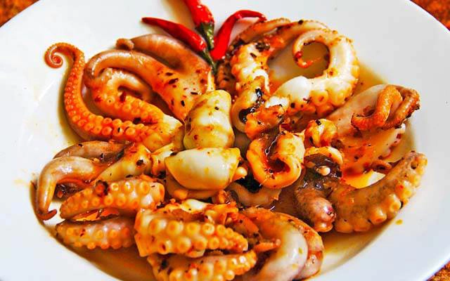Quán Ăn Quán Hải Sản Trúc Hào - Gò Dưa