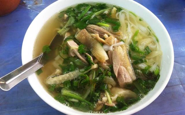 Quán Ăn Quán Hoa - Phở Bò & Gà