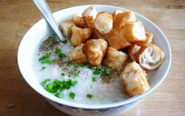 Quán Ăn Quán Hương Thảo - Cháo Sườn Trứng Vịt Lộn