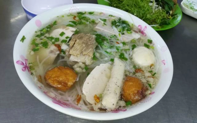 Quán Hữu Nghị - Quán Ăn Bình Dân
