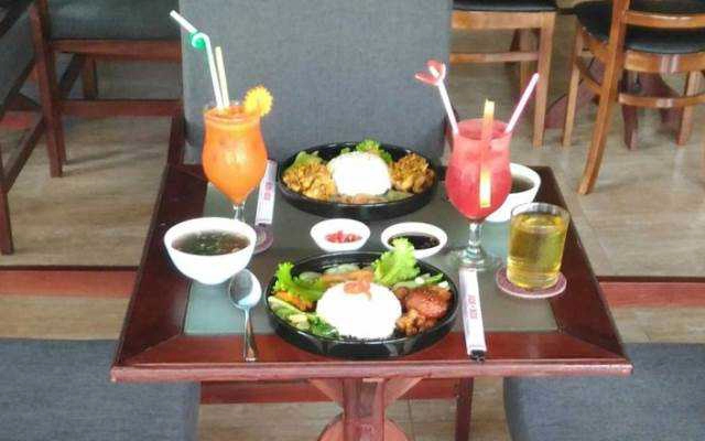Quán Lâm - Nhà Hàng & Cafe