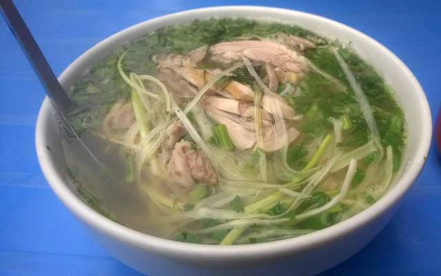 Quán Ăn Quán Lan - Phở Gà Đồi, Bún Thang