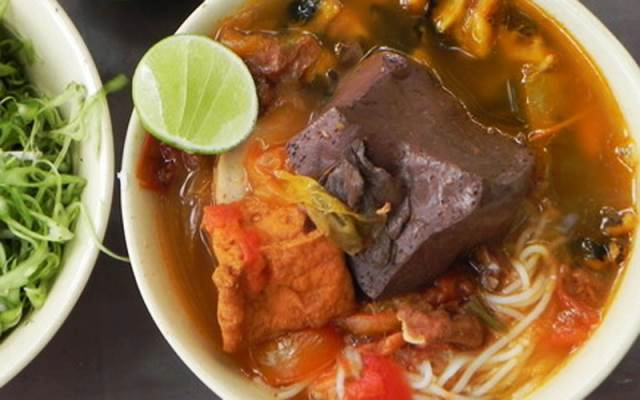 Quán Ăn Quán Mái Nhà Xanh - Bún Riêu