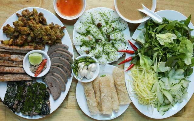 Quán Ăn Quán Nem Chợ Huyện - Đặc Sản Bình Định - Lũy Bán Bích