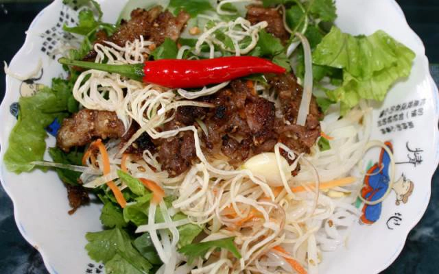 Quán Ăn Quán Nem Lụi - Bún Thịt Nướng