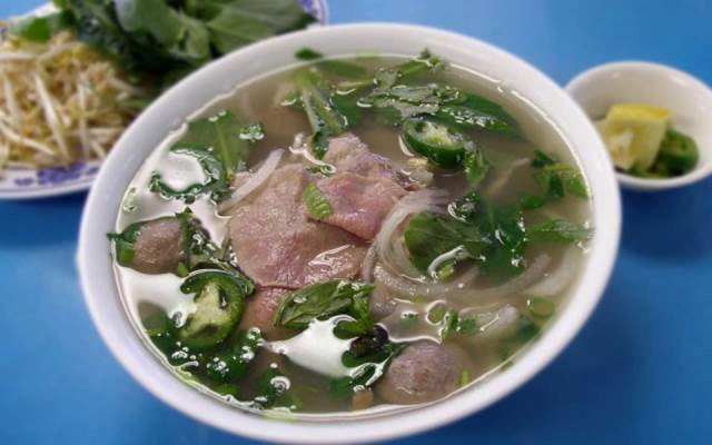 Quán Ăn Quán Ngân - Phở, Cơm & Bún Bò