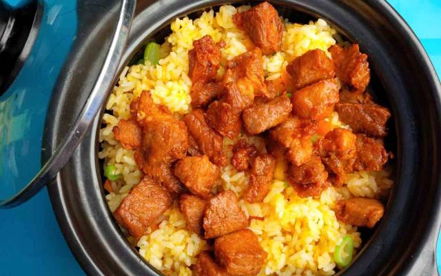 Quán Ăn Quán Ngon Nhật Linh - Cơm Niêu Văn Phòng