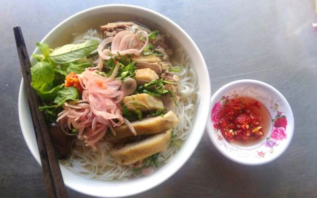 Quán Ăn Quán Ngon - Phở Bò & Vịt Các Món