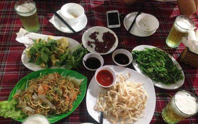 Quán Nhậu Anh Râu - Bia Hơi Hà Nội