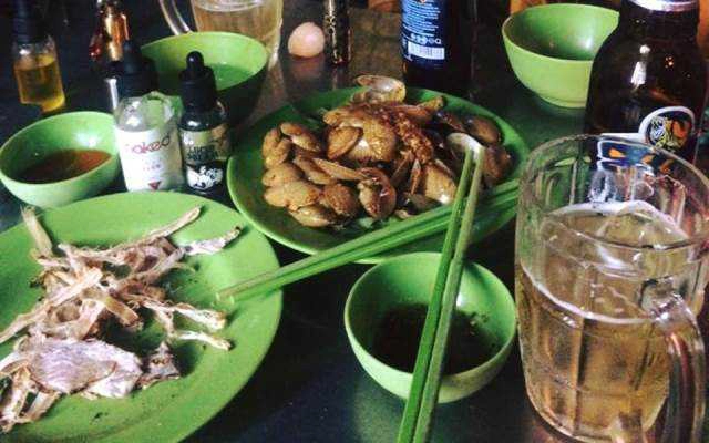 Quán Nhậu Bà Đạt - Bia Hơi Hà Nội