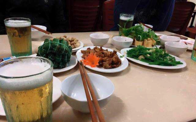 Quán Nhậu Bia Hà Nội Vàng - Bia Lẩu Các Món