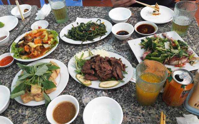 Quán Nhậu Bia Hơi Hải Xồm - Lê Trọng Tấn