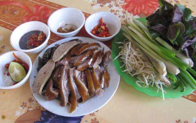 Quán Nhậu Bia Hơi Việt Hà - Phú Kiều
