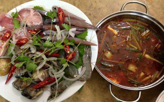 Quán Nhậu Cây Sứ - Nhậu Bình Dân