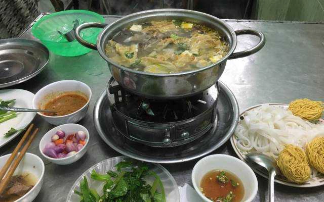 Quán Nhậu Cây Xanh Quán - Lẩu, Nướng & Xào