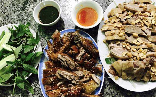 Quán Nhậu Cháo Gỏi Vịt & Vịt Cỏ Nướng - Bình Giã