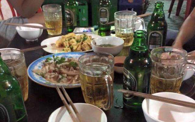 Quán Nhậu Hồng Hà Quán - Bia Hơi Sài Gòn