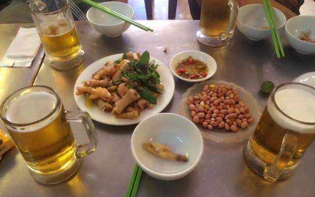 Quán Nhậu Lan Chín - Bia Hơi Hà Nội