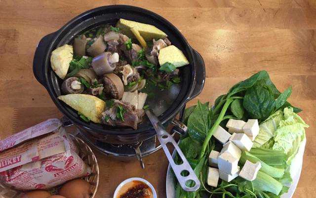 Quán Nhậu Lẩu Bò Mang Về