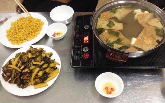 Quán Nhậu Lẩu Gánh - Bia Hơi, Cháo Lòng & Các Món Nhậu