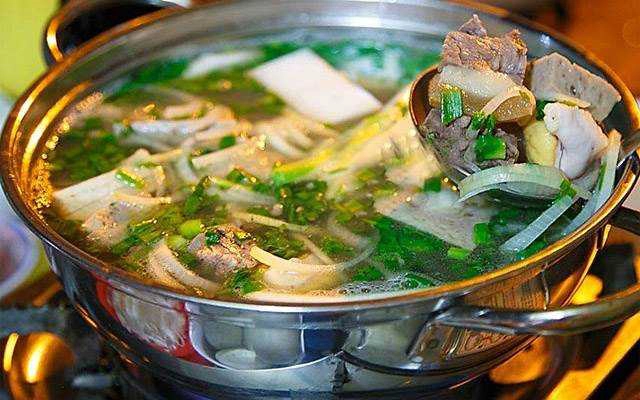 Quán Nhậu Lẩu Sumo - Bún Cá Cay Cổng Cảng