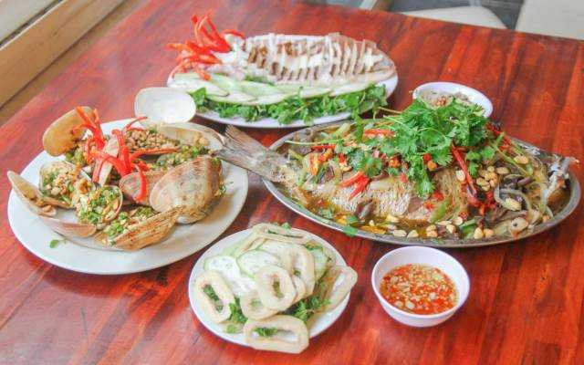 Quán Nhậu Luyện 2 - Hải Sản Tươi Sống