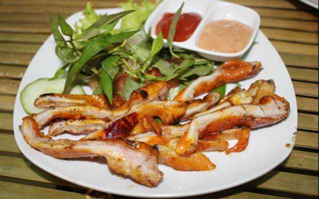 Quán Nhậu Năm Nuôi - Tai Mui Nướng